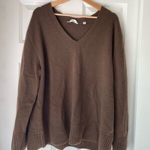 Brown 100% cashmere sweater